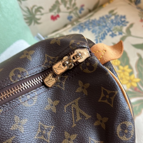 Auth LOUIS VUITTON Monogram Keepall Travel bag - Picture 3 of 13